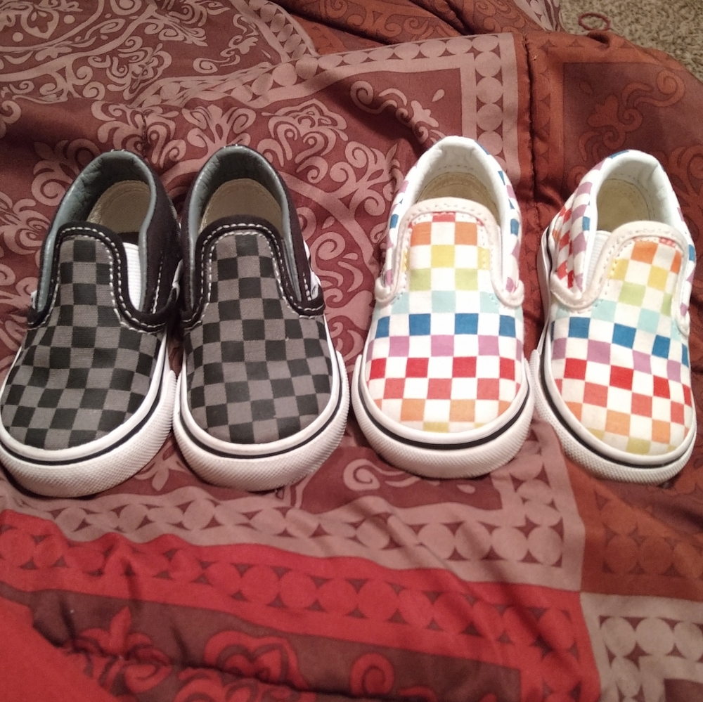 2 Pairs Vans Toddler Size 4T